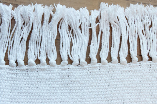 Cotton crib blanket, white, handmade, natural fibres, washer and dryer safe, thick, soft, made in Canada