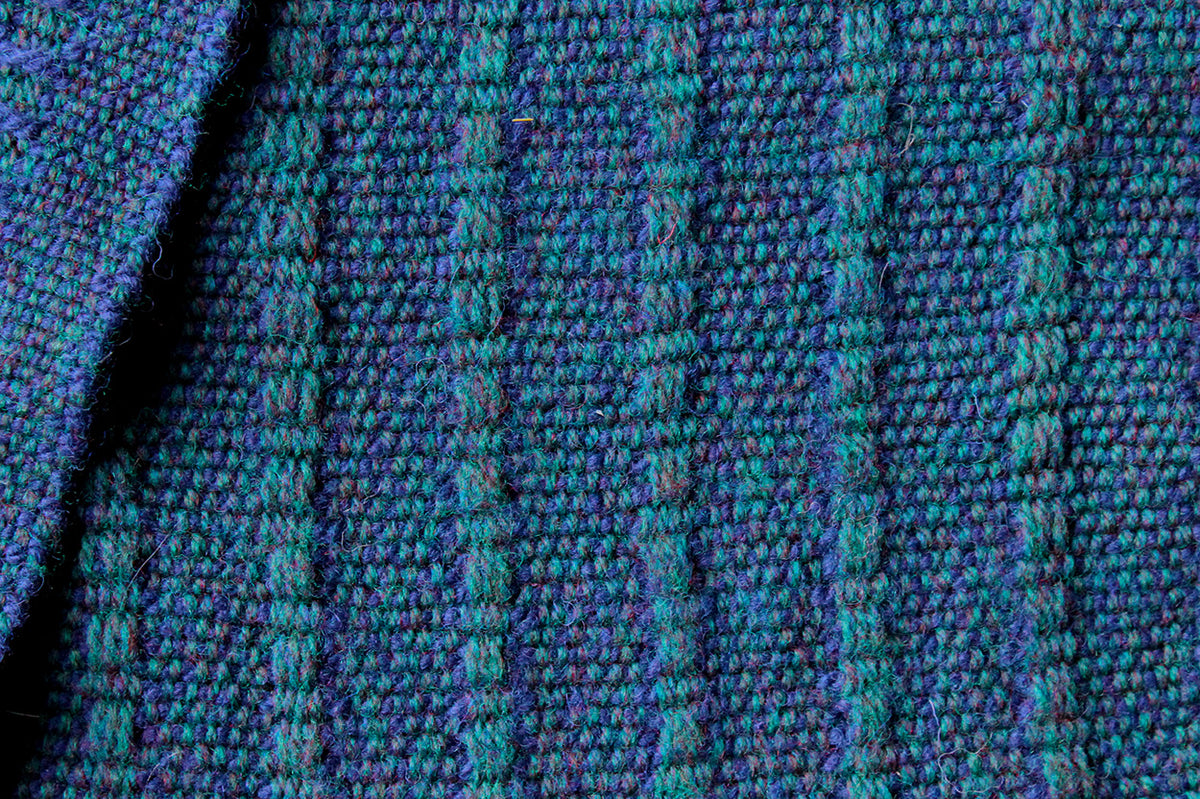 Wool scarf, weft float pattern, blue, green, handmade, natural fibres, Andean highland wool, Peruvian highland wool, local wool, decorative fringe, made in Canada
